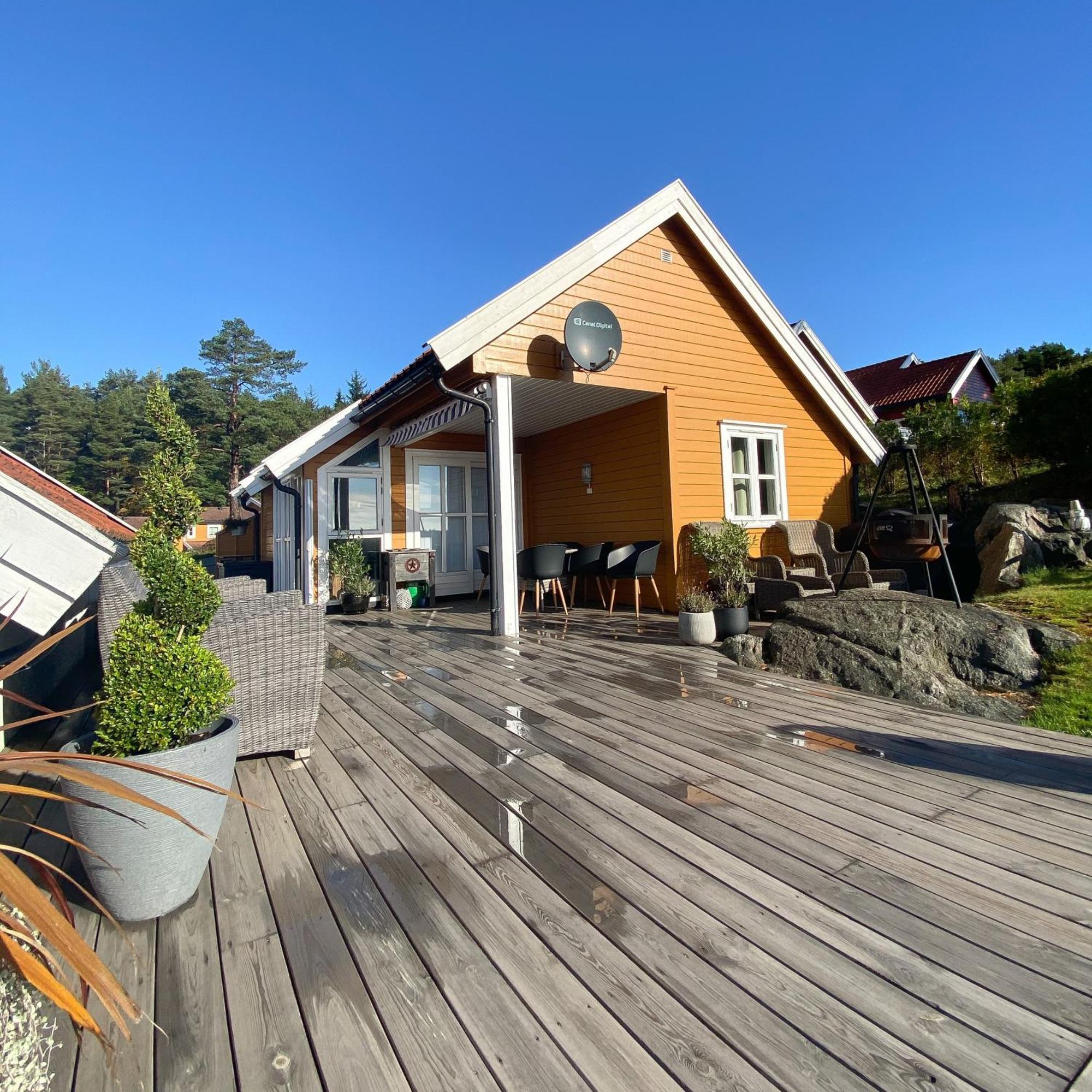 Tregde Ferie Hotel มอนดัล ภายนอก รูปภาพ